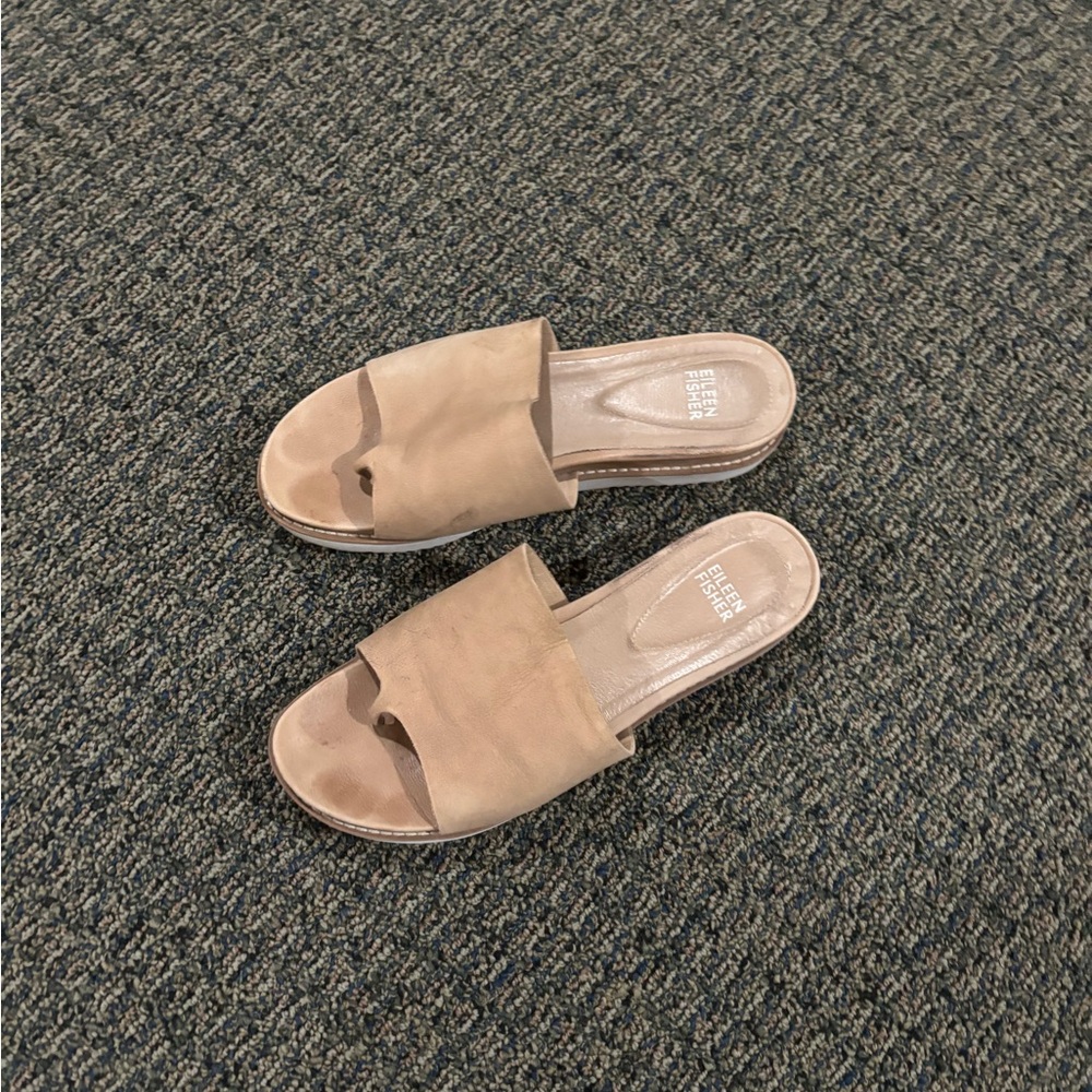 Eileen Fisher Duet Tumbled Leather Sandal